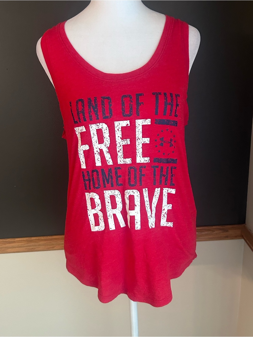 Under Armour Red Tank Top Patriotic USA Land Of The Free Home Of The Brave Small
